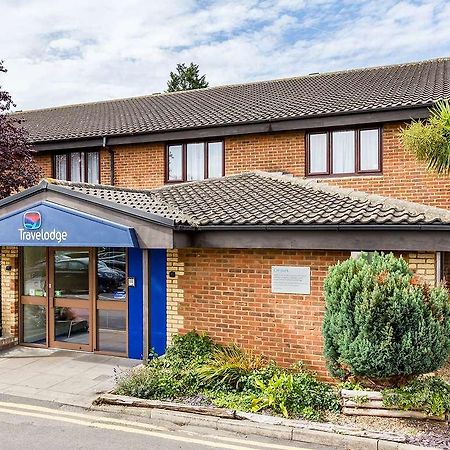 Travelodge London Wimbledon Morden Morden  Kültér fotó