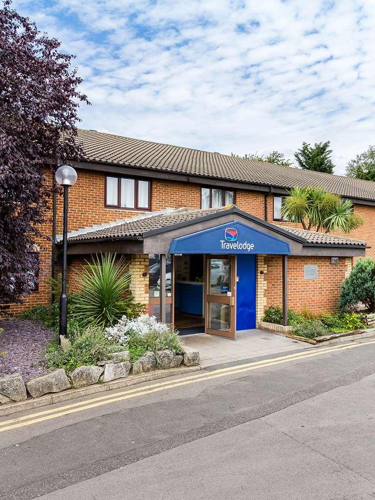 Travelodge London Wimbledon Morden Morden  Kültér fotó