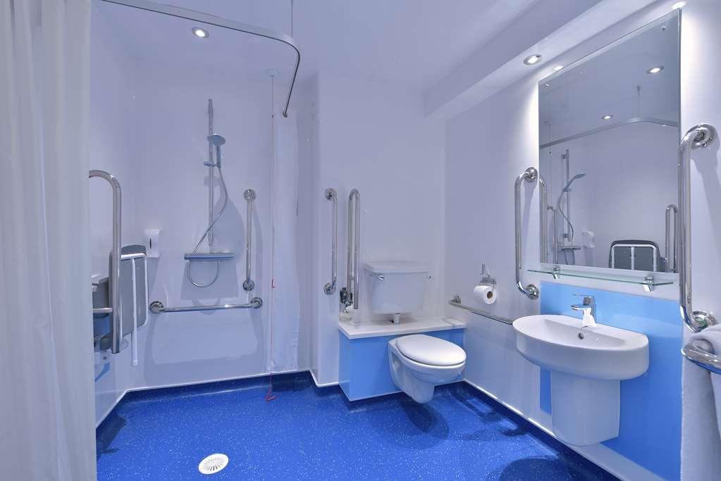 Travelodge London Wimbledon Morden Morden  Szoba fotó